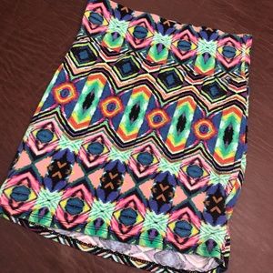 CHARLOTTE RUSSE SKIRT SIZE XS